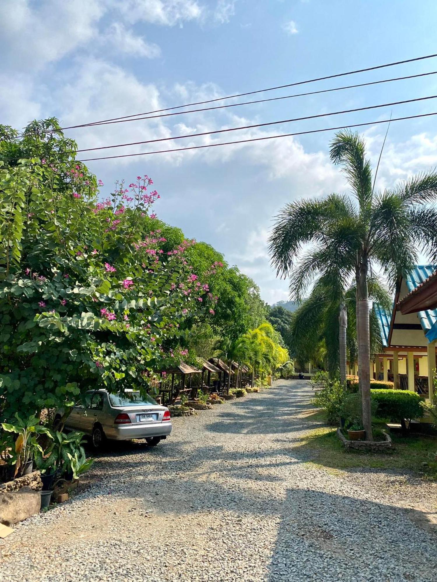 Baanrimklong Bungalow Ко Чанг Екстериор снимка